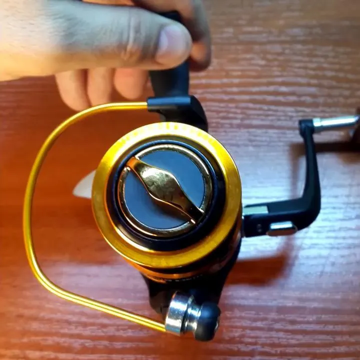 Spinning/Casting Fishing Reel 12BB   1 Metal Coil Boat Rock Fishing Wheel